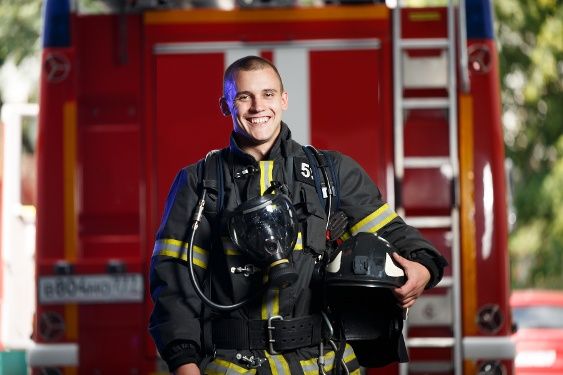 Smiling firefigher-1